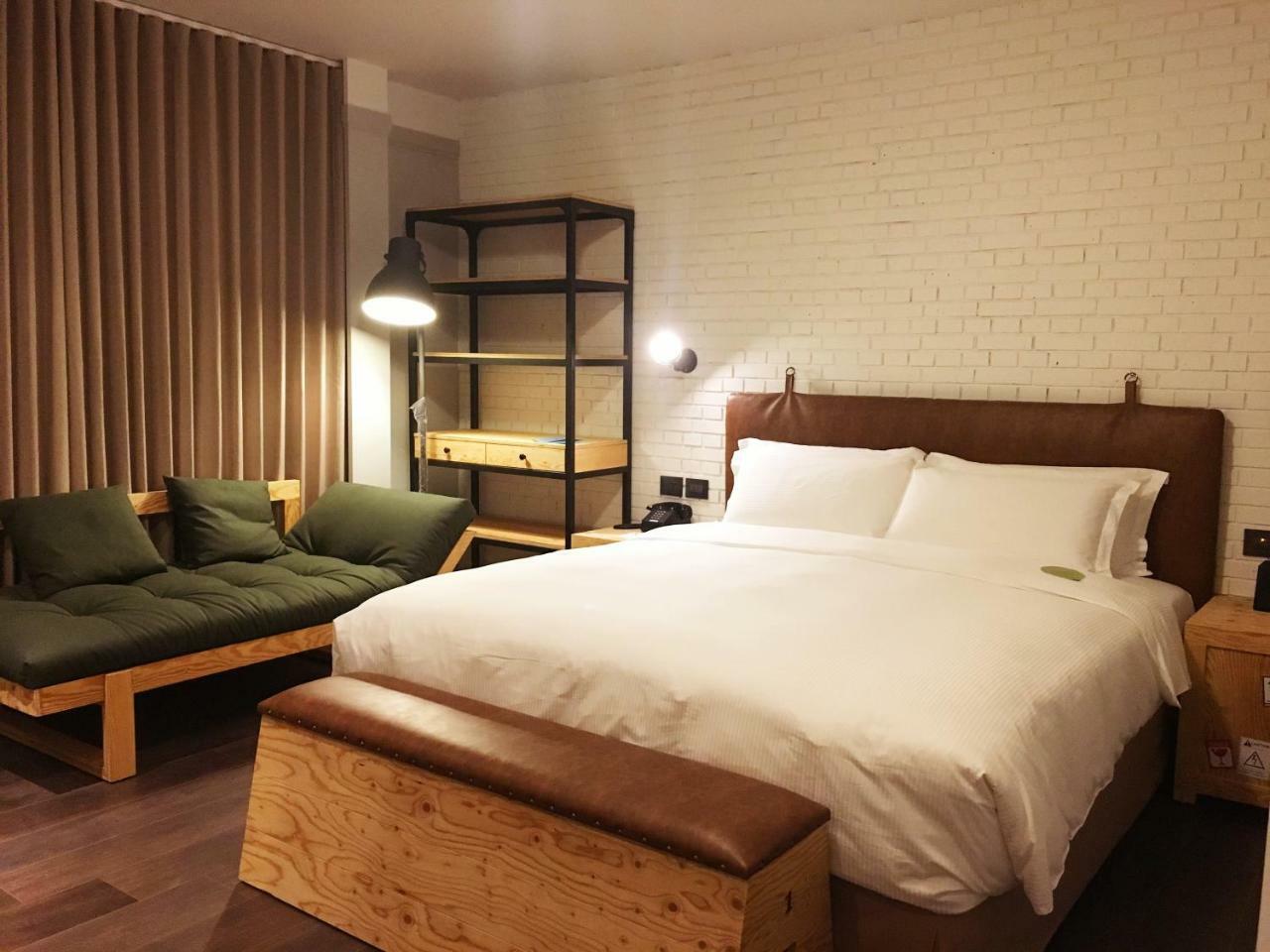 Just Sleep - Sanchong Hotel Taipei Exterior photo