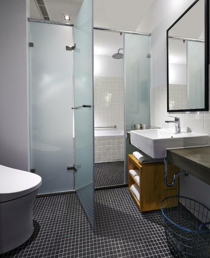 Just Sleep - Sanchong Hotel Taipei Exterior photo