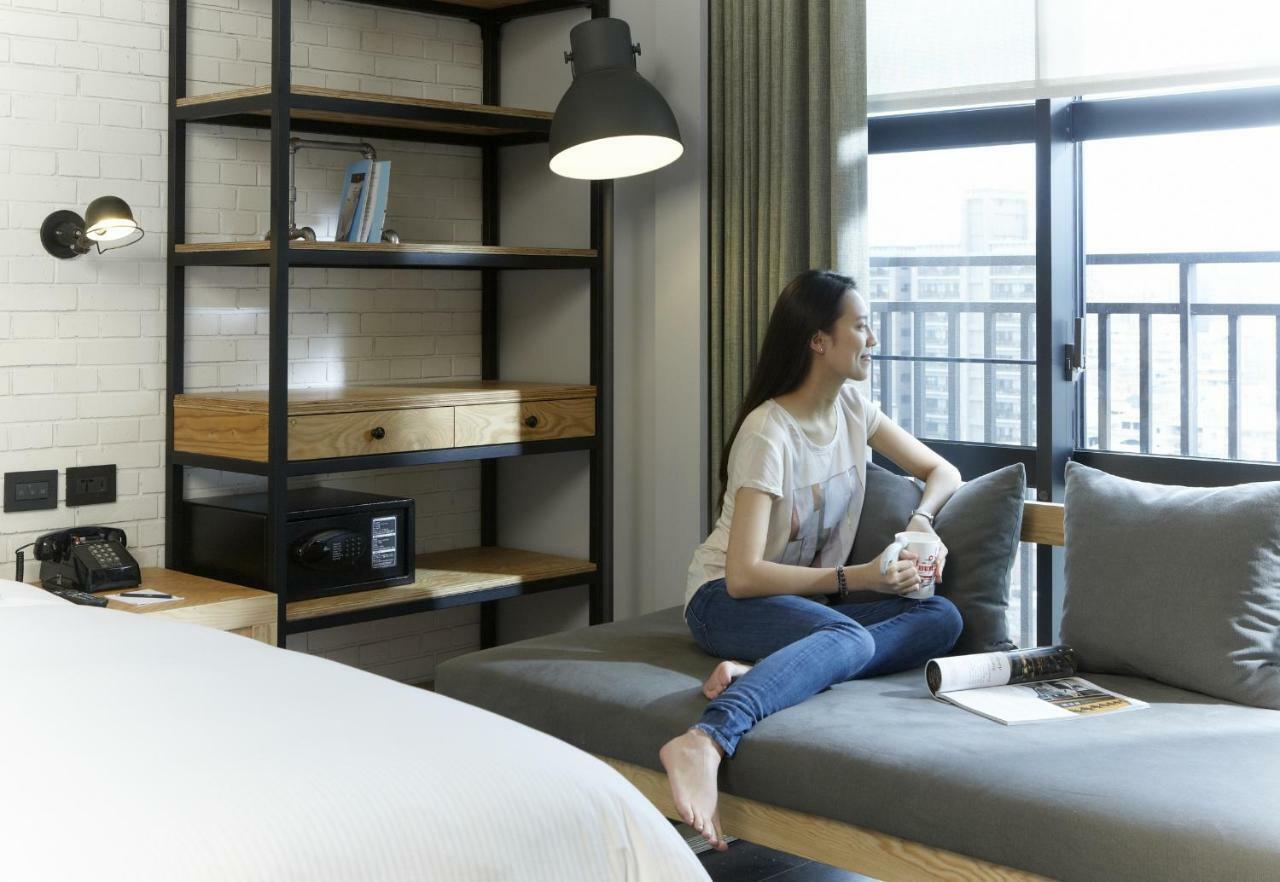 Just Sleep - Sanchong Hotel Taipei Exterior photo